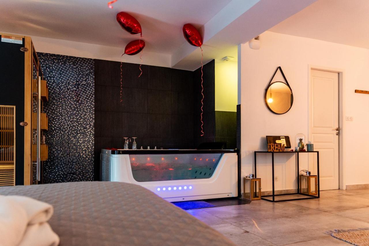 Suite And Spa 21 ديجون المظهر الخارجي الصورة