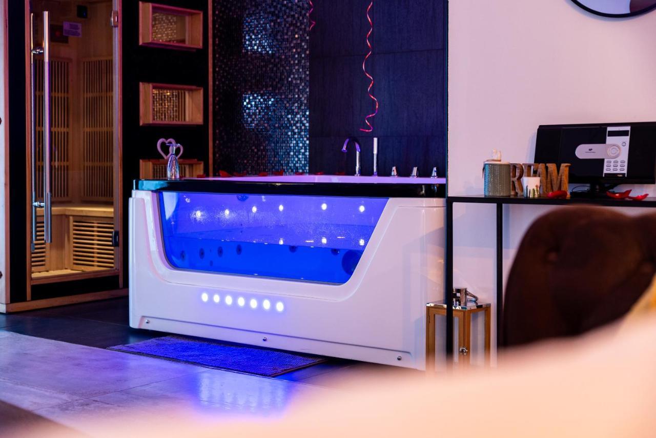 Suite And Spa 21 ديجون المظهر الخارجي الصورة